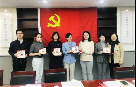 信软所党支部为支部党员过政治生日